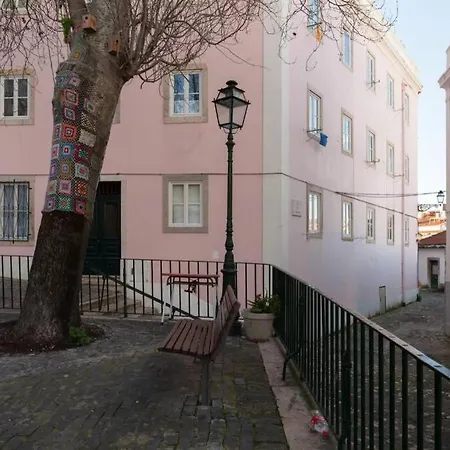 Sous Les Toits De Lisbonne Avec Vue Διαμέρισμα