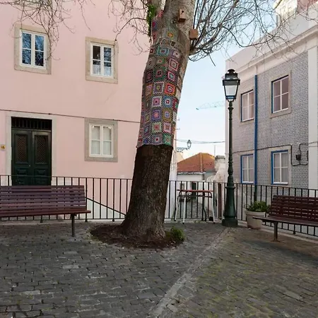 Sous Les Toits De Lisbonne Avec Vue Apartment Lisbon
